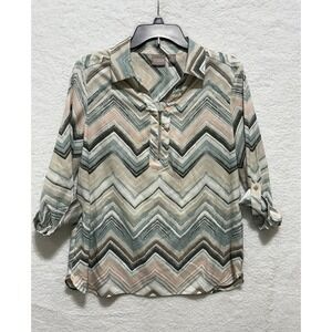 Chicos Womens Size 1‎ Roll Tab Sleeve Chevron Print Blouse Top